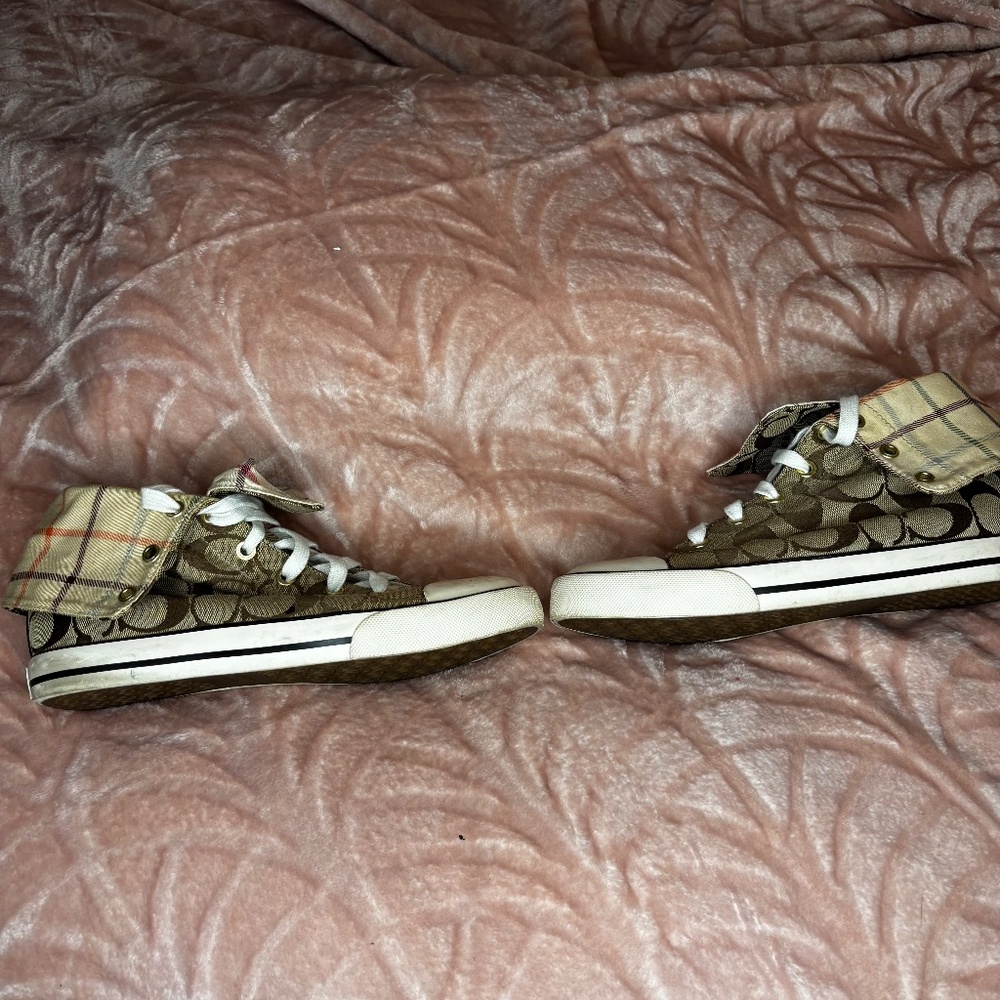 Coach Shoes - Picture 3 of 5